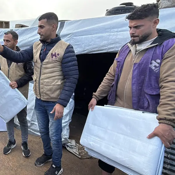 الشوادر والإيواء الطارئ 6